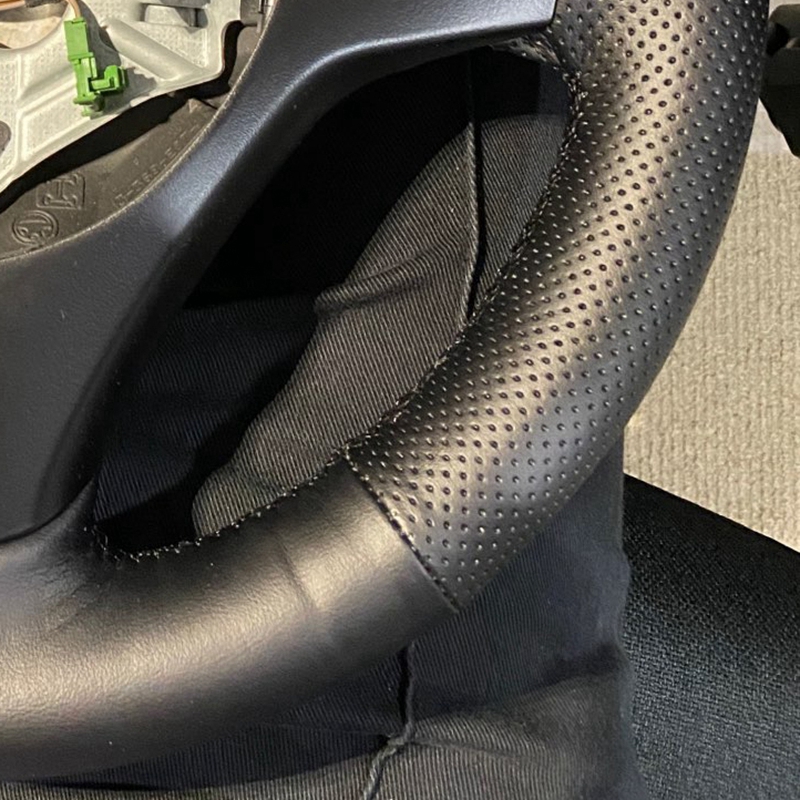 Anti-Slip Car Accessories Blac - огляд і ціна Car Steering Wheel Cover Anti Slip Breathable