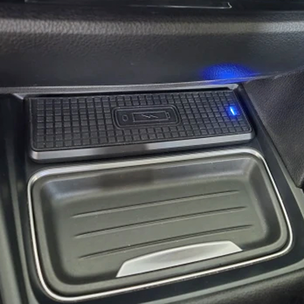 Car Wireless Charger For BMW F - огляд і ціна Wireless Car Charger Mount Fast Charging